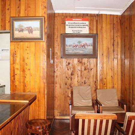 The Oakwood Hotel Nairobi Exterior foto