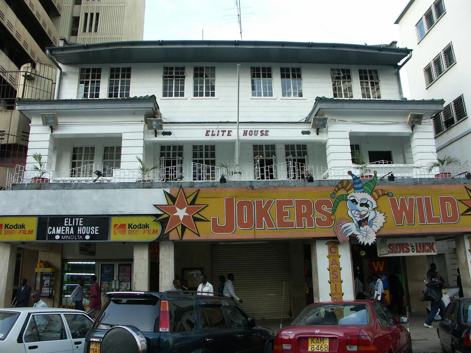 The Oakwood Hotel Nairobi Exterior foto