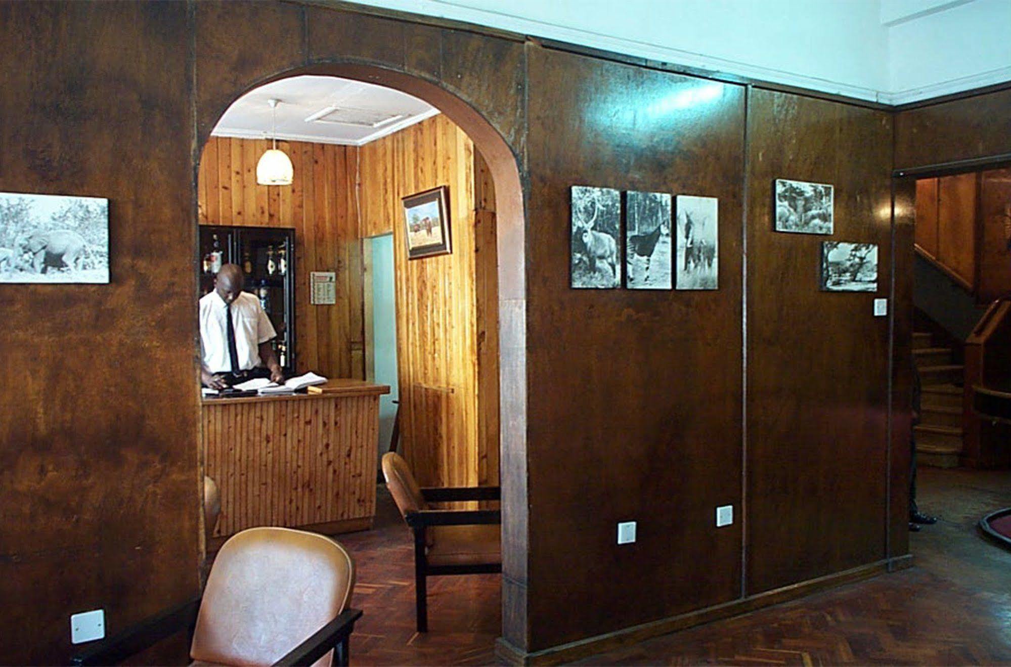 The Oakwood Hotel Nairobi Exterior foto